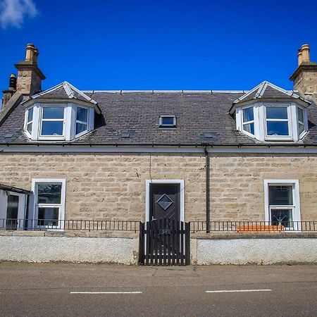 Cosy Cottage In Fishertown, Nairn - Free Parking & Pets Welcome Bagian luar foto